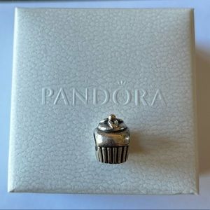 Pandora cupcake charm